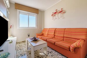 TV - Apartment "Carmen" with Terrace & Wi-Fi (Fuengirola)