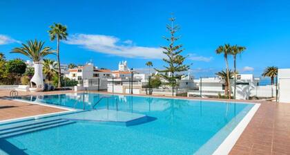Holiday Apartment 'Apartamento Costa Adeje' with Private Terrace, Wi-Fi and Air Conditioning