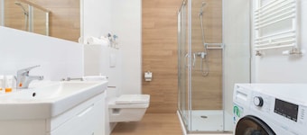 Stylish Apartment | Parking, Balcony, Close to the Beach