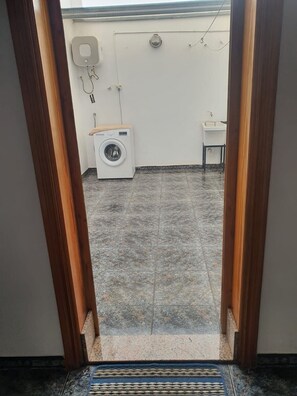 Interior - Holiday Home "El Girasol" with Terrace, Grill & Wi-Fi (Aguimes)