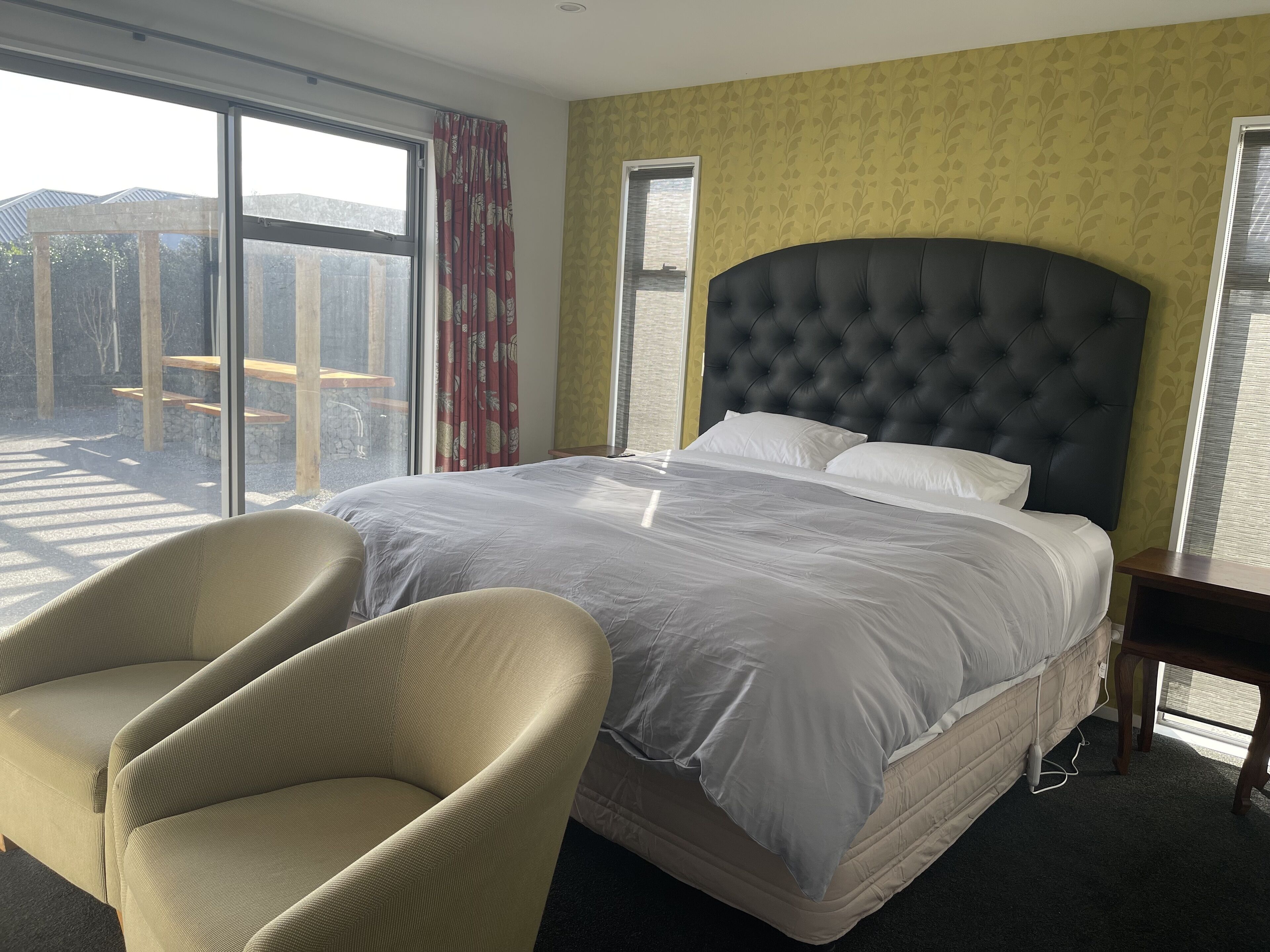 4 室のベッドルーム、デスク、防音設備、WiFi