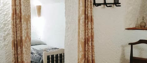 2 chambres, accĂšs au Wi-Fi (inclus), literie fournie