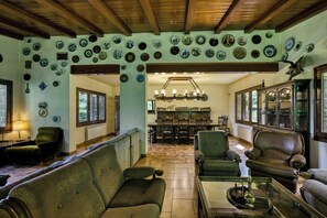 TV, fireplace, ping pong - Holiday Home Can Blau with Mountain View, Pool, Garden & Wi-Fi (Vallfogona de Ripollès)