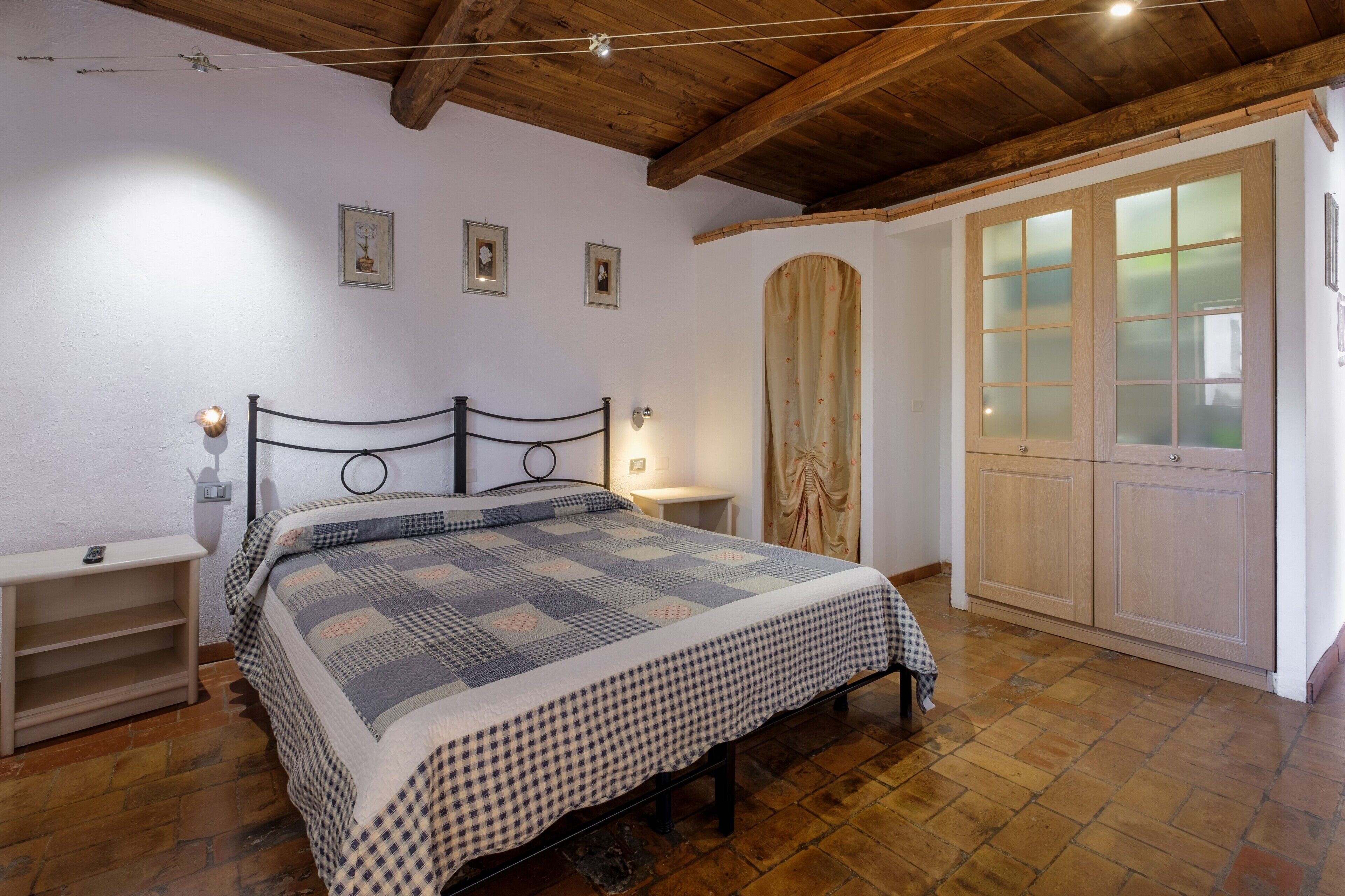 7 chambres, Wi-Fi gratuit, draps fournis