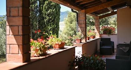 Ferienhaus 'Casale I Cascetti' mit Pool, Garten & WLAN