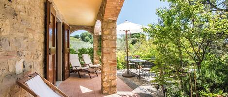 Terassi/patio