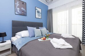 2 Schlafzimmer, Schreibtisch, Bügeleisen/Bügelbrett, WLAN