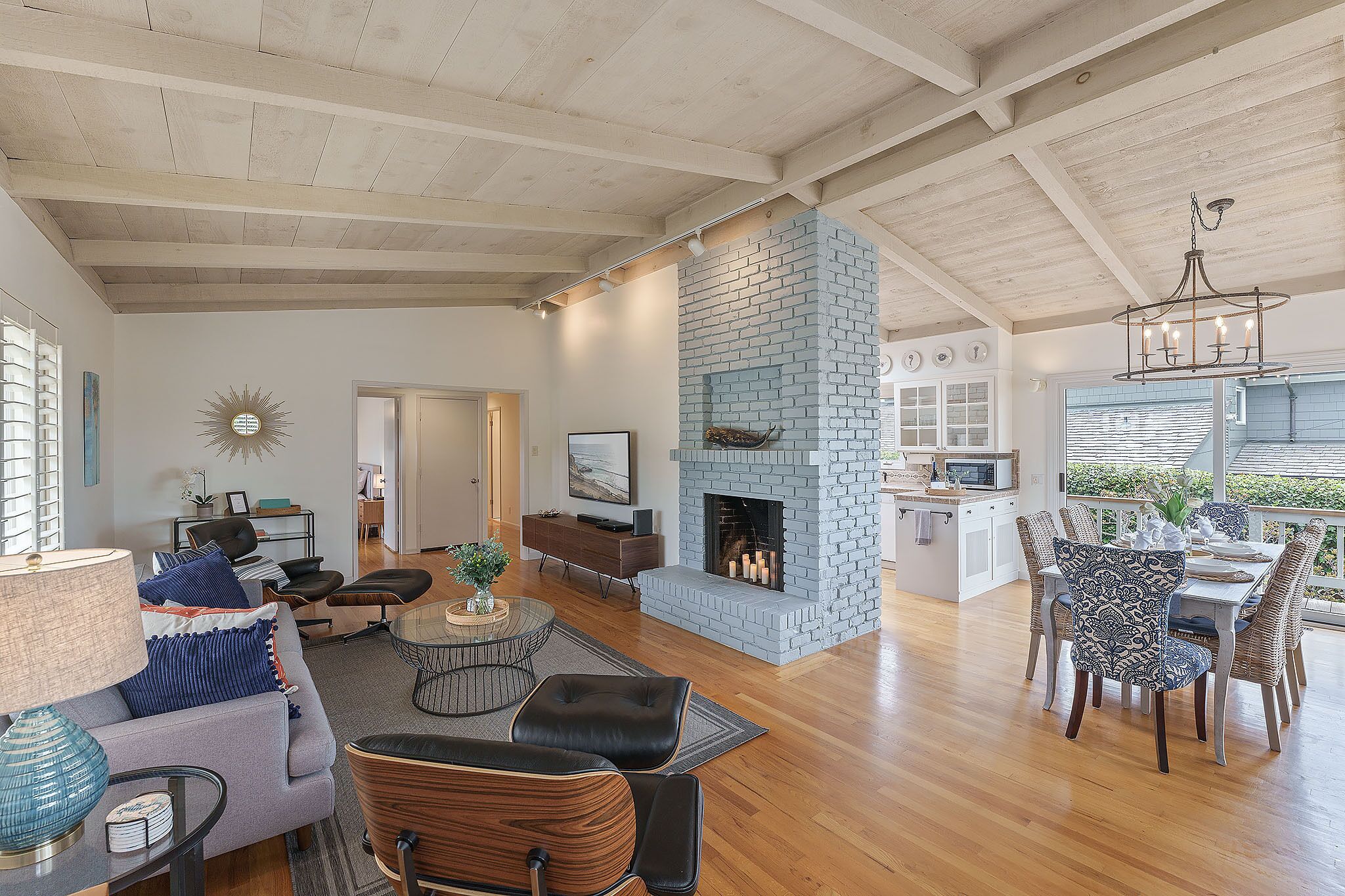 3856 Reef Break ~ Bay Views, Walk to the Beach and to Downtown