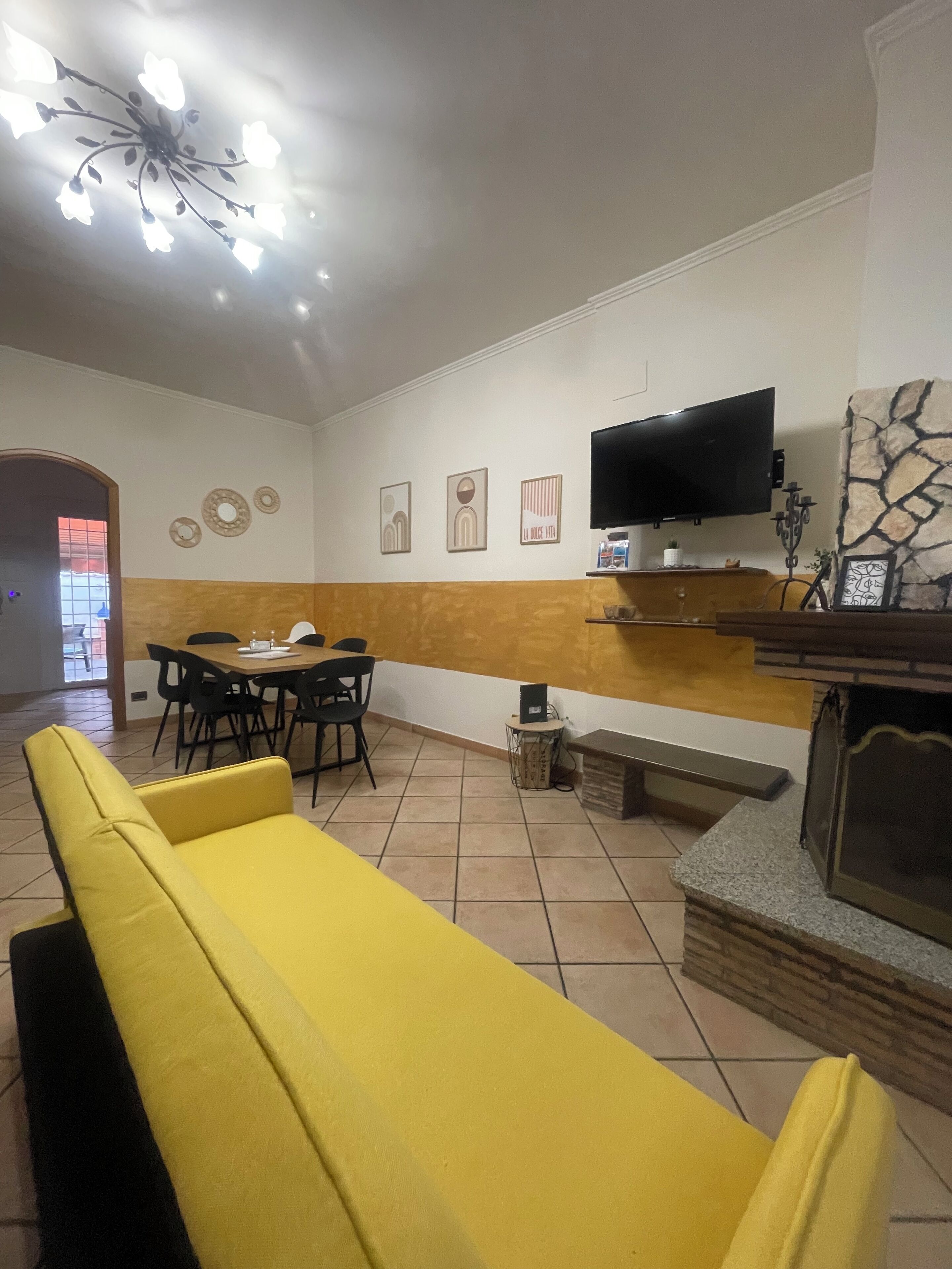Beach House Near Rome - Family & Pet Friendly - Ardea