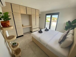 Apartment, Multiple Beds | 2 bedrooms, free WiFi, bed sheets