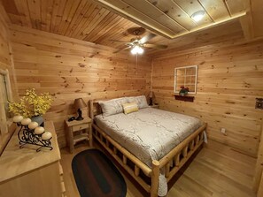 4 quartos, ferros/tábuas de passar roupa, Wi-Fi, roupa de cama