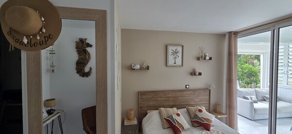 2 habitaciones, tabla de planchar con plancha y wifi gratis 