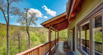 Sugar Rush - Sugar Mtn home with views, fire pit, hot tub!