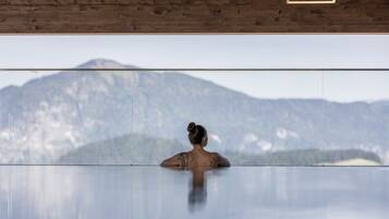 Piscine extérieure, piscine chauffée