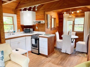 Fridge, microwave, oven, stovetop - The Back House:  Quaint two bedroom Ocracoke Island cottage (Ocracoke)
