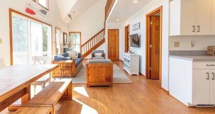 The Lost Puppy: Dog friendly home in Jackson Dunes