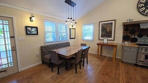 Dining - Perfect Getaway for Four! Close to Silver Lake! (Ocracoke)