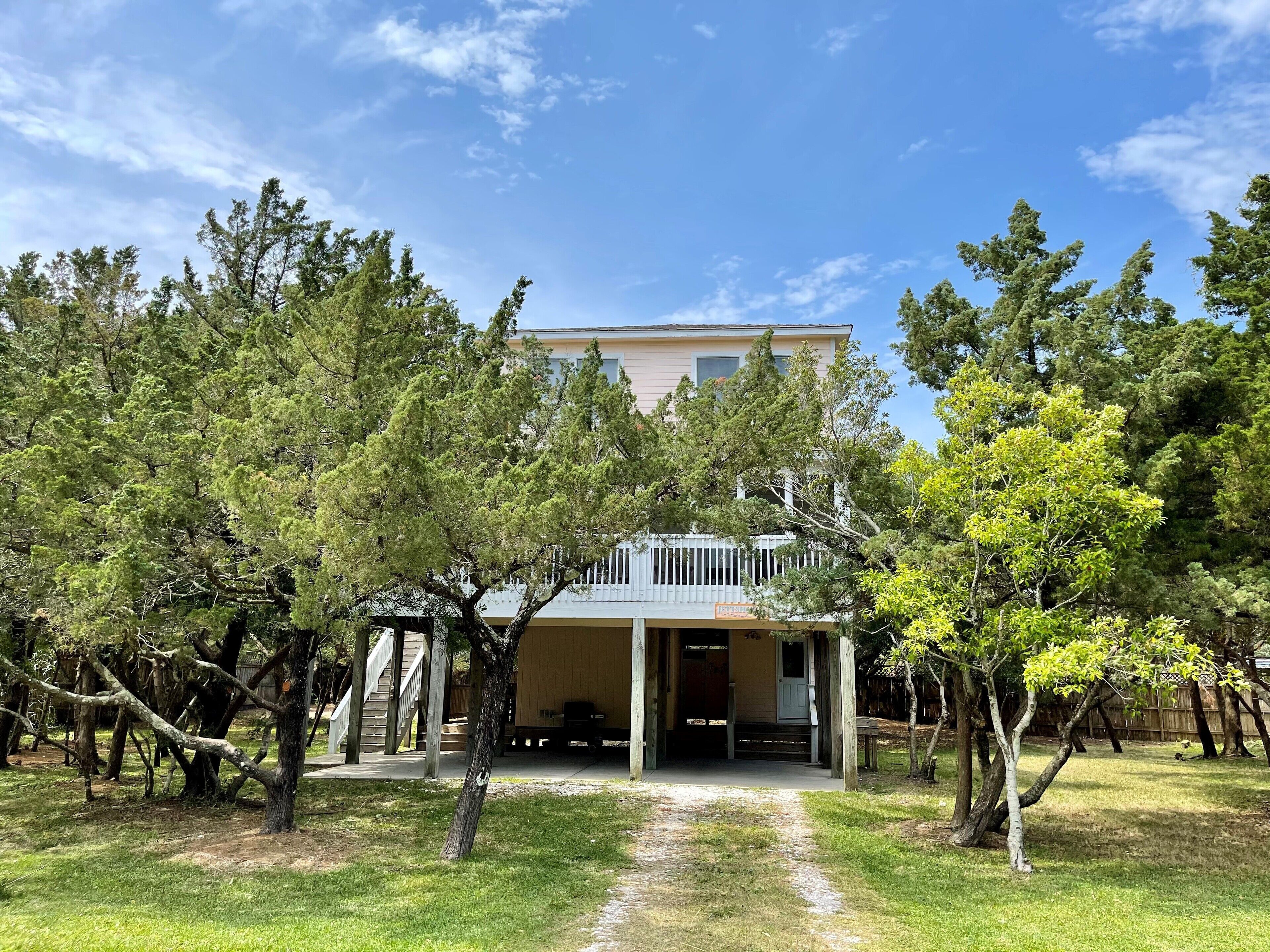 Jetts House:  Dog friendly home in private location