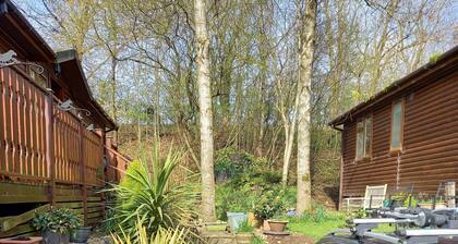 3 bedroom lodge with wifi and leisure facilities