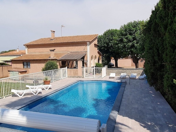 Piscine extérieure