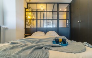 1 chambre, fer et planche à repasser, Wi-Fi, draps fournis