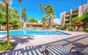 Alberca al aire libre 