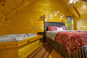 4 bedrooms, desk, iron/ironing board, free WiFi