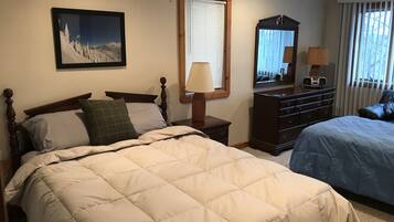 5 Schlafzimmer, Schreibtisch, WLAN, BettwÀsche