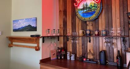 Cozy, peaceful "camp" in Hollywood Hills, just north of the town of Old Forge