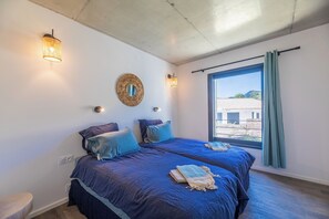 2 habitaciones, tabla de planchar con plancha y wifi gratis 