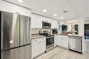 Fridge, microwave, oven, stovetop - Coligny Beach Getaway Villa Private Courtyards (Hilton Head Island)