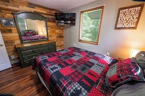 2 chambres, fer et planche à repasser, Wi-Fi gratuit, draps fournis