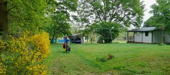 Cozy Chalet Near Nature, Zoo, and Le Mans – Terrace, Pool, Pet-Friendly, Cycling Amenities