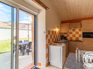 Réfrigérateur, micro-ondes, lave-vaisselle