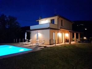 Outdoor pool - Villa (Reggello)