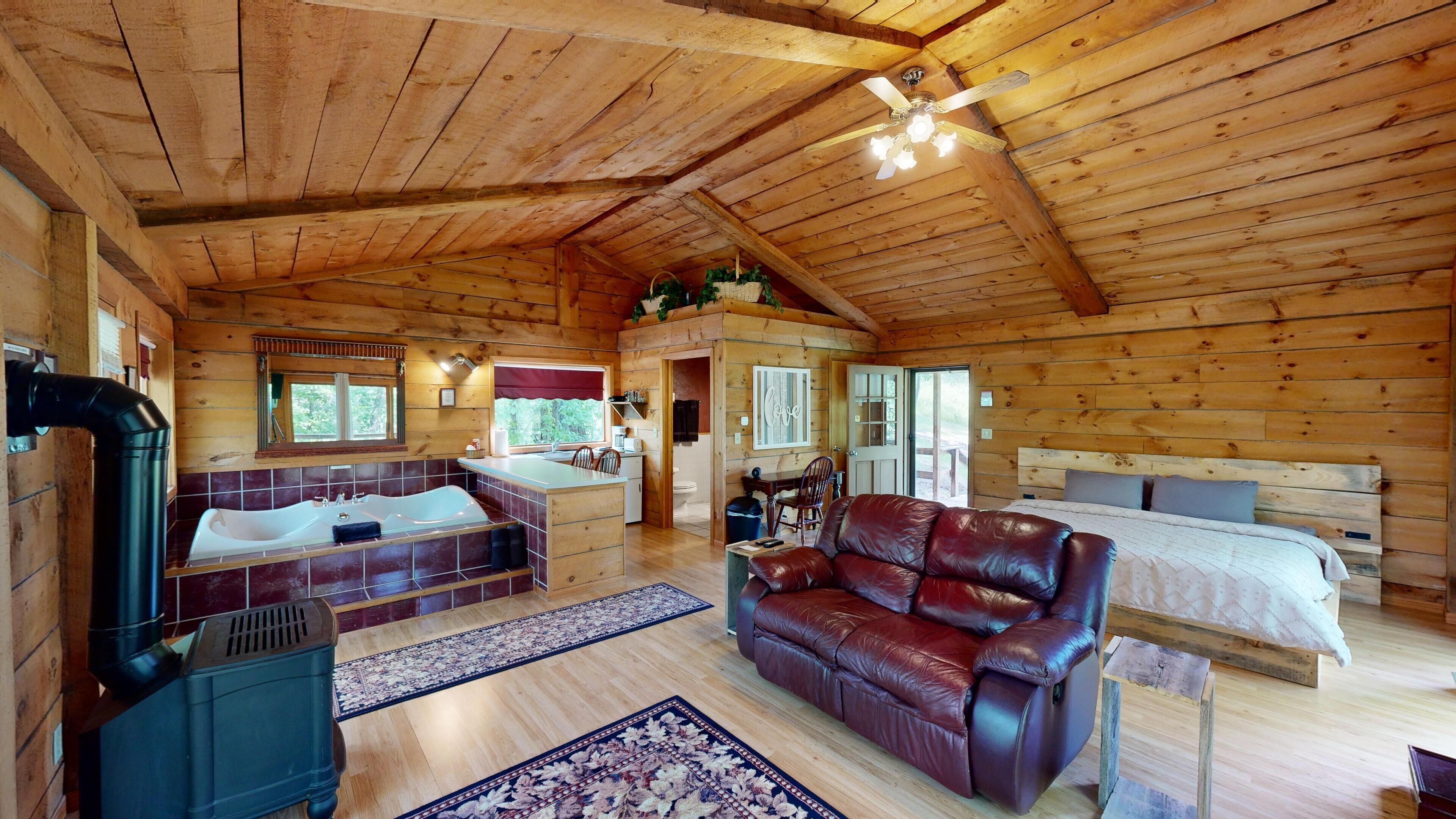 1 habitación, escritorio, wifi gratis y ropa de cama 