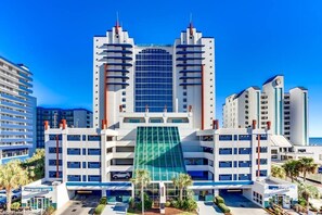 Exterior - Luxury Oceanfront 3BR w/ Hot Tub & Stunning View (Myrtle Beach)