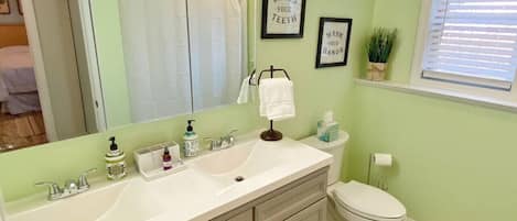 Hair dryer, towels