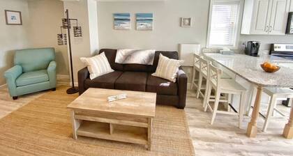 Plum Royale Jr: Cozy Plum Is. home w/beach access