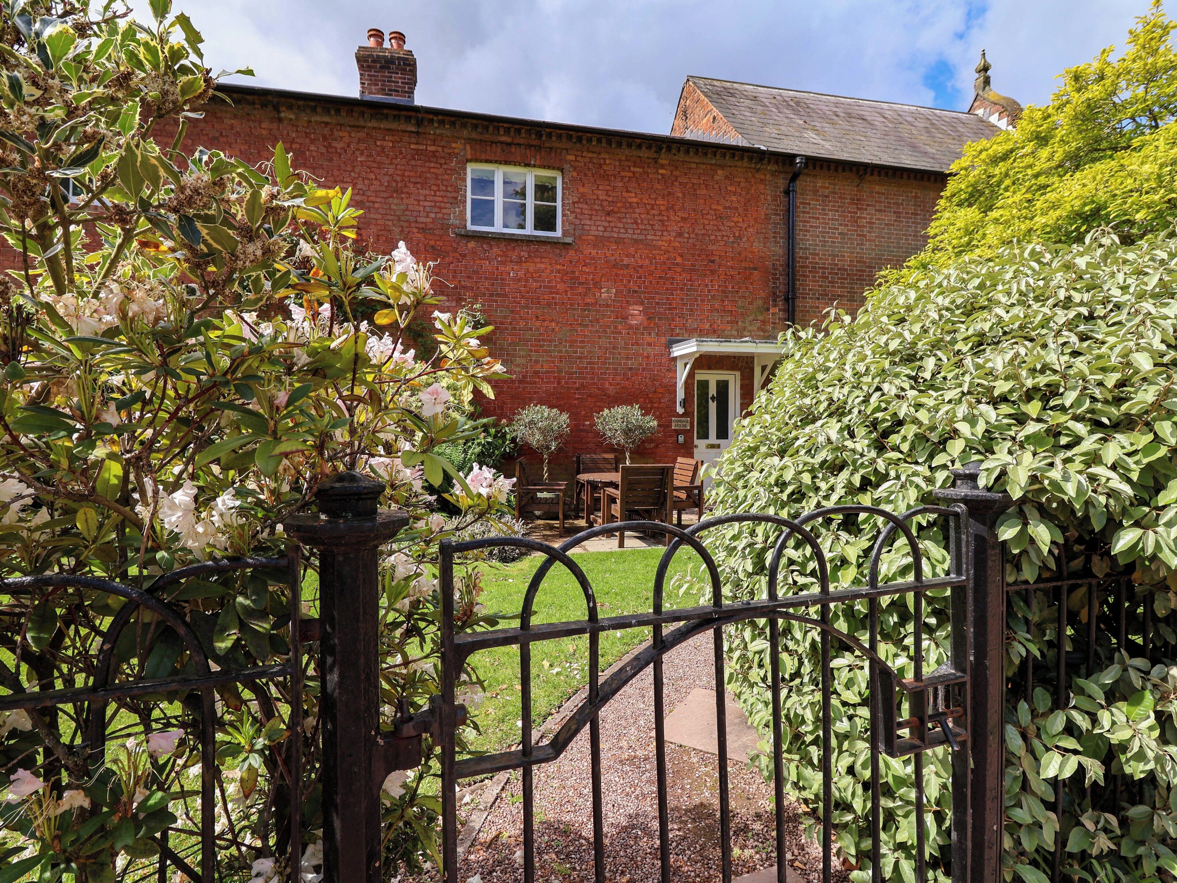 Cottage | Exterior