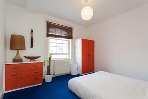 公寓 (2 Bedrooms) | 2 間臥室、熨斗/熨衣板