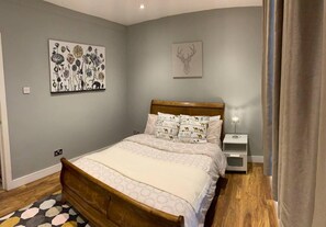 Apartment | 1 bedroom, iron/ironing board, free WiFi, bed sheets