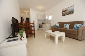 Apartment | Living room - Albania Dream Holidays Accommodation (Sarandë)