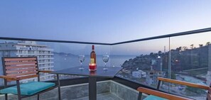 Deluxe Double Room | Living area - Hotel Guinness (Sutomore)