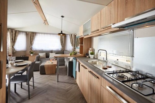 18 Mobil Home Luxe Panoramique calme nature 4personnes