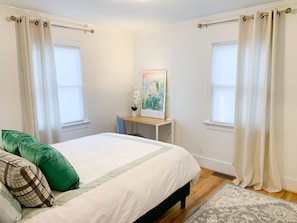2 chambres, bureau, fer et planche à repasser, Wi-Fi gratuit