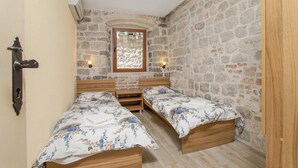 Design Apartment, 1 Bedroom, City View - Historical Heart Apartment (Kotor)