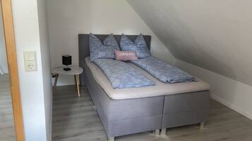 2 chambres, lit parapluie, Wi-Fi gratuit, draps fournis