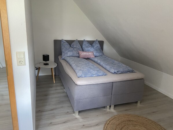 2 chambres, lit parapluie, Wi-Fi gratuit, draps fournis