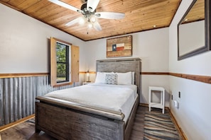 4 chambres, fer et planche à repasser, Wi-Fi gratuit, draps fournis